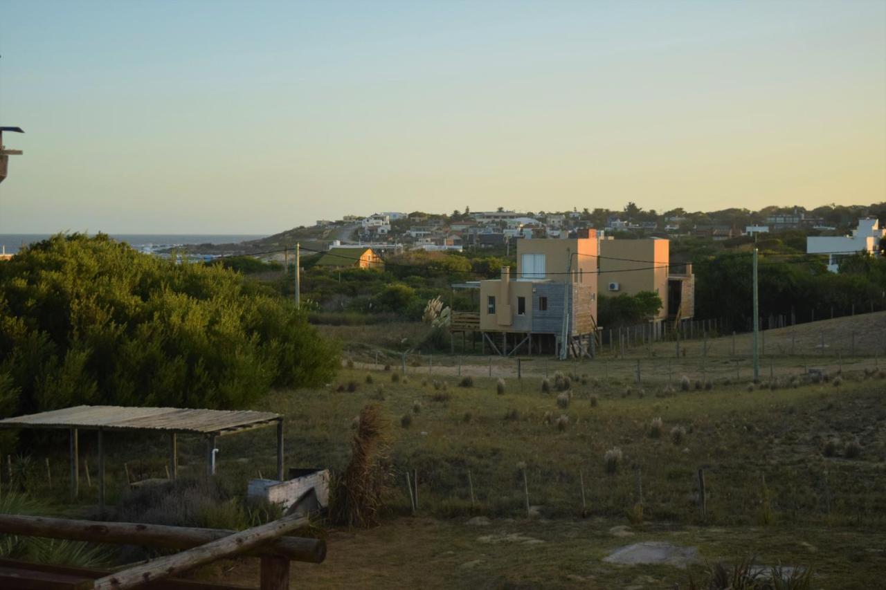 El Palafito Aparthotel La Pedrera Bagian luar foto