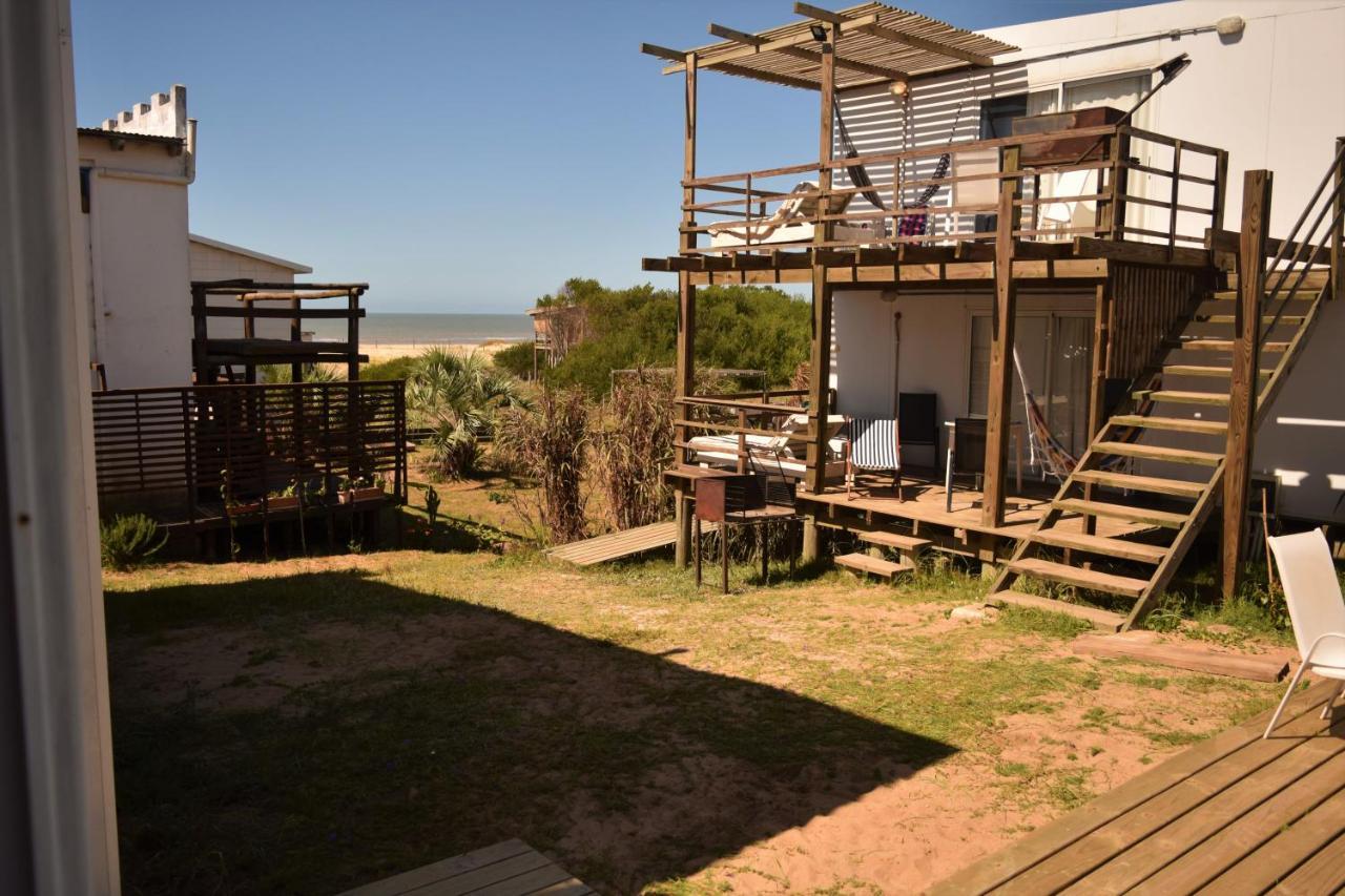 El Palafito Aparthotel La Pedrera Bagian luar foto